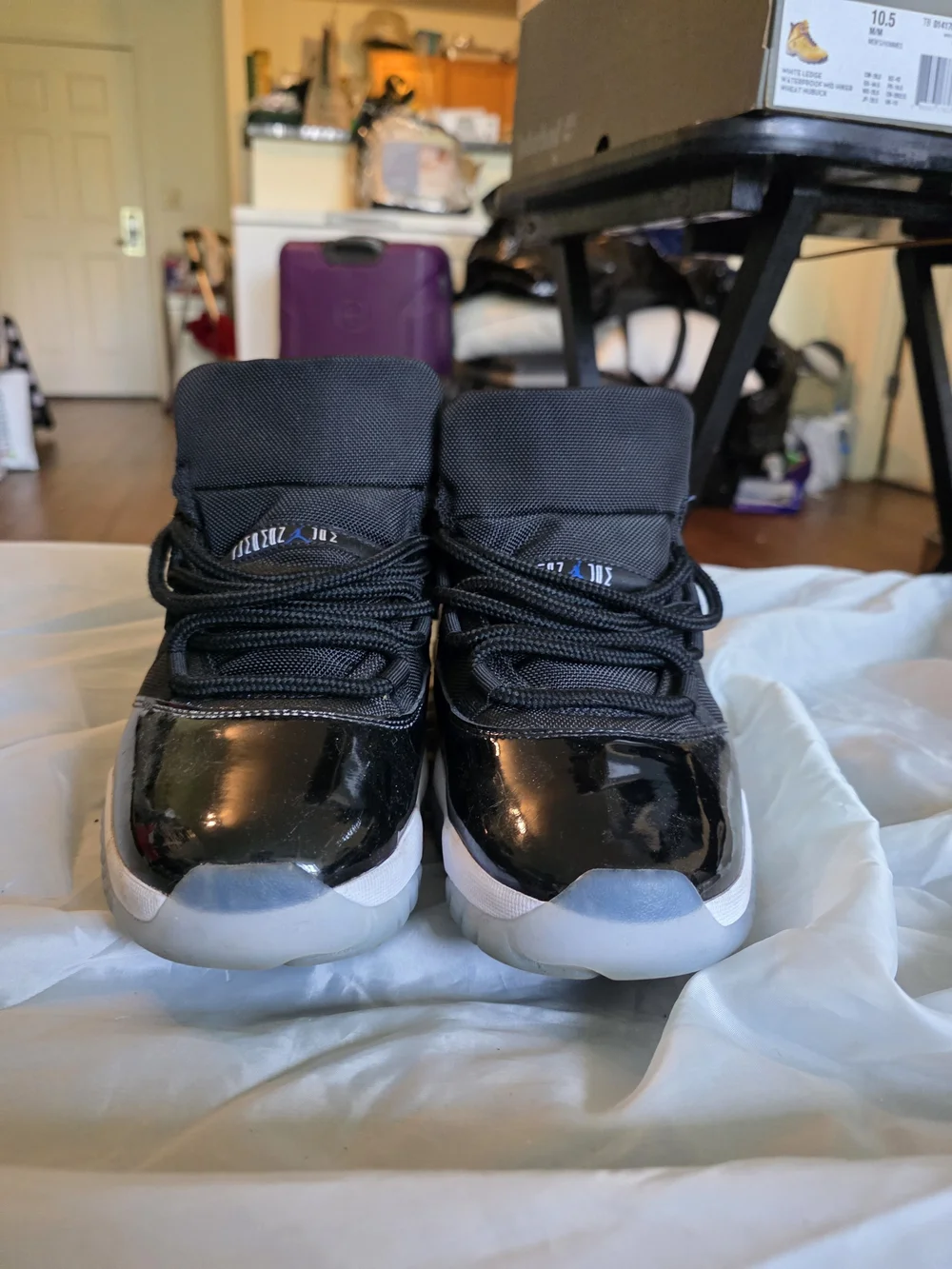 Jordan 11 'Space Jam', size 11